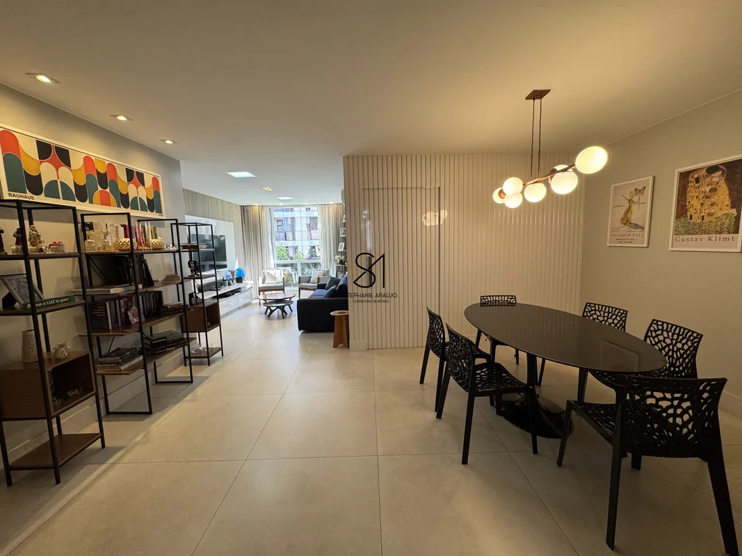 Stephanie Araujo disponibiliza para venda: SQNW 110 - Noroeste.Apartamento alto ...