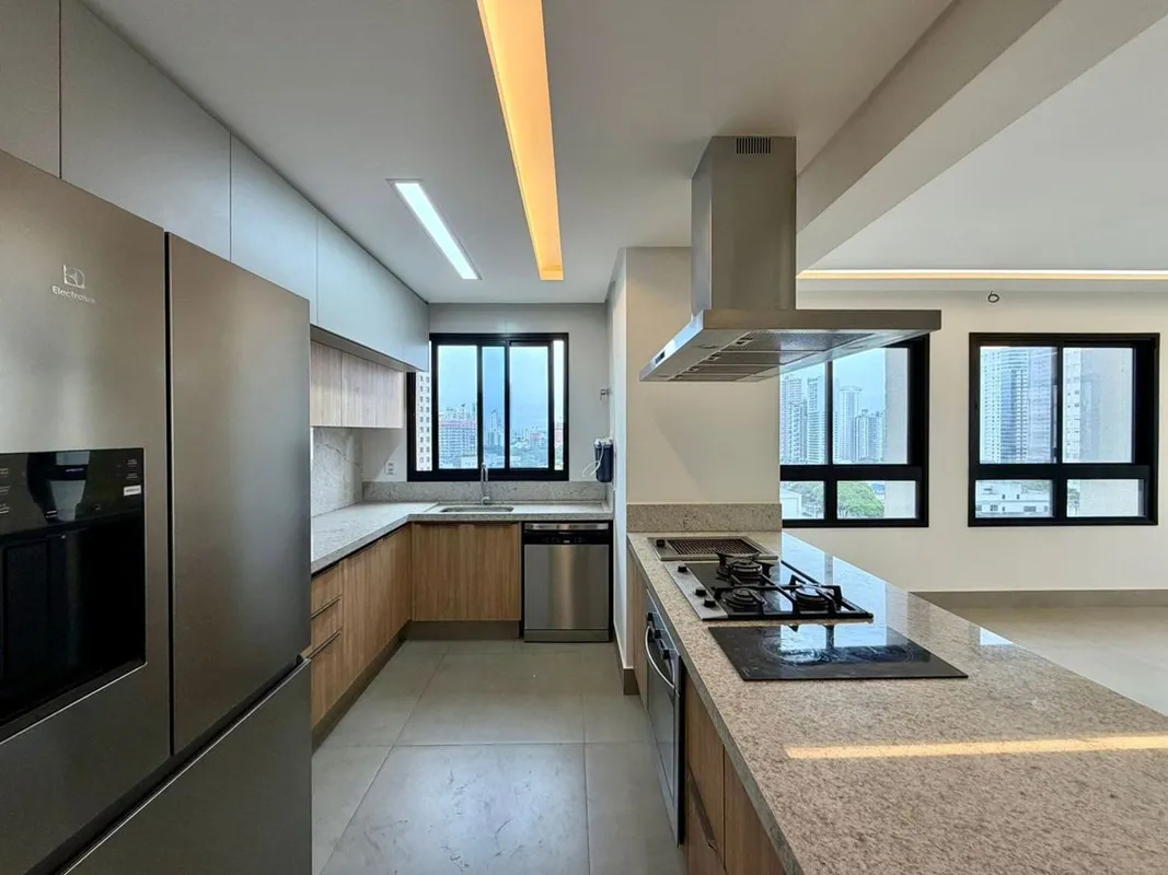 Apartamento Blanc Casa Design, 137 metros privativos, 3 suítes 1 master, semi mo...