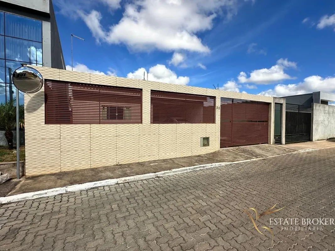  SEU NOVO LAR NA PONTE ALTA NORTE! Procurando uma casa com 4 quartos e um quinta...