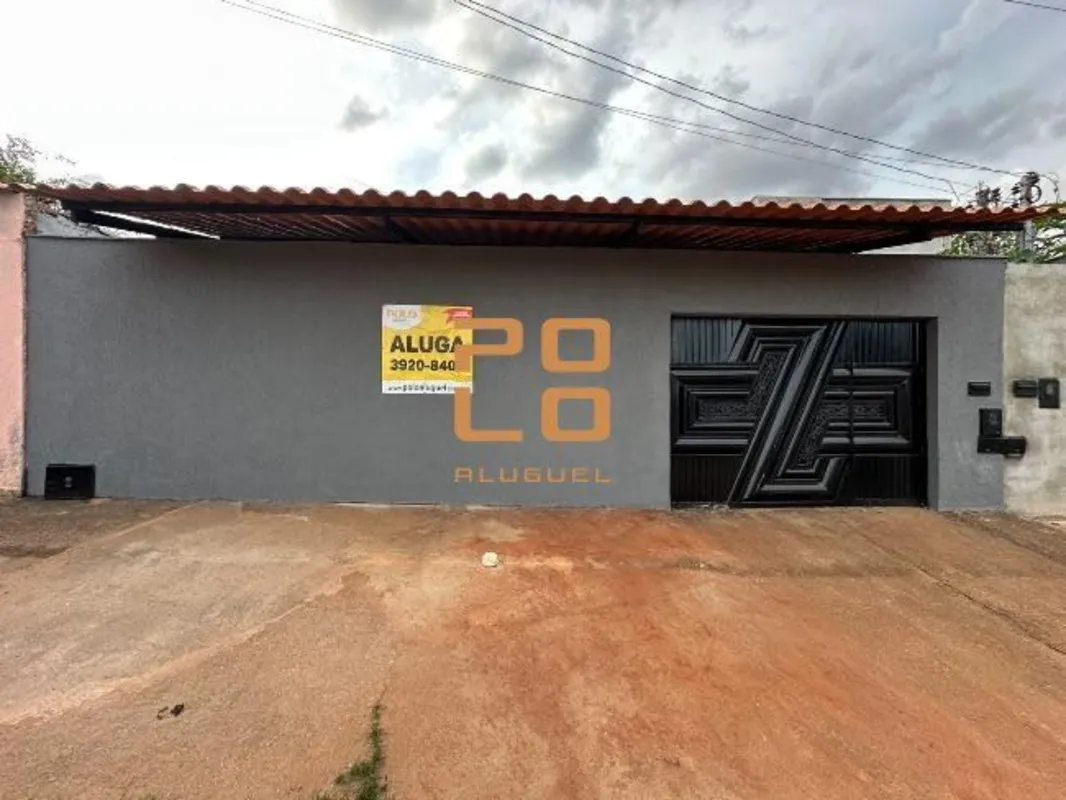 Casa com 3 Quartos para Alugar no Conjunto Habitacional Madre Germana, em Goiâni...