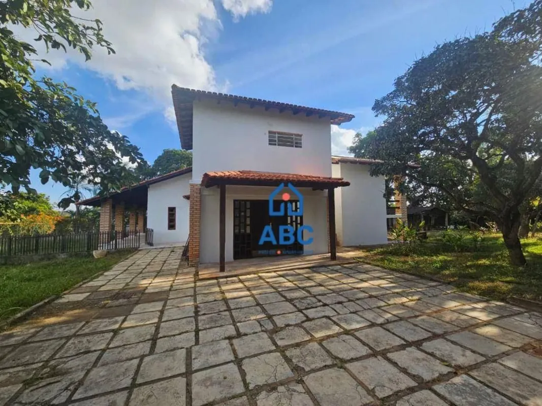 Endereço: SMLN MI TRECHO 13 CONJUNTO 02ABC Imóveis aluga excelente casa contendo...