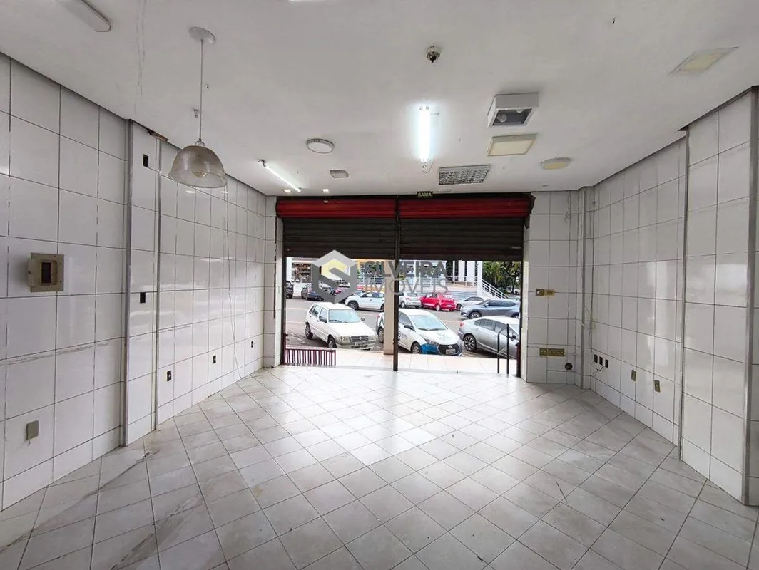 Loja de frente na Asa Norte.LOJA TÉRREA COM SUBSOLO, Composta por:- Térreo sala ...