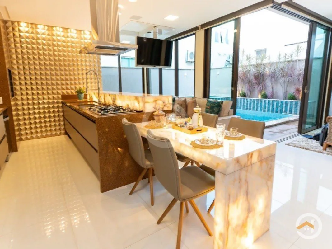 Casa 100% mobiliada no Jardins Madrid, Área total: 406m² , Área construída: 351m...