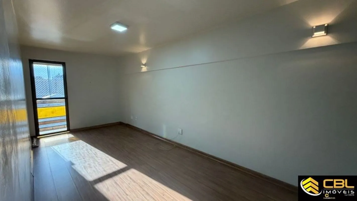 CBL IMÓVEIS VENDE: Essa incrível oportunidade de adquirir um charmoso apartament...