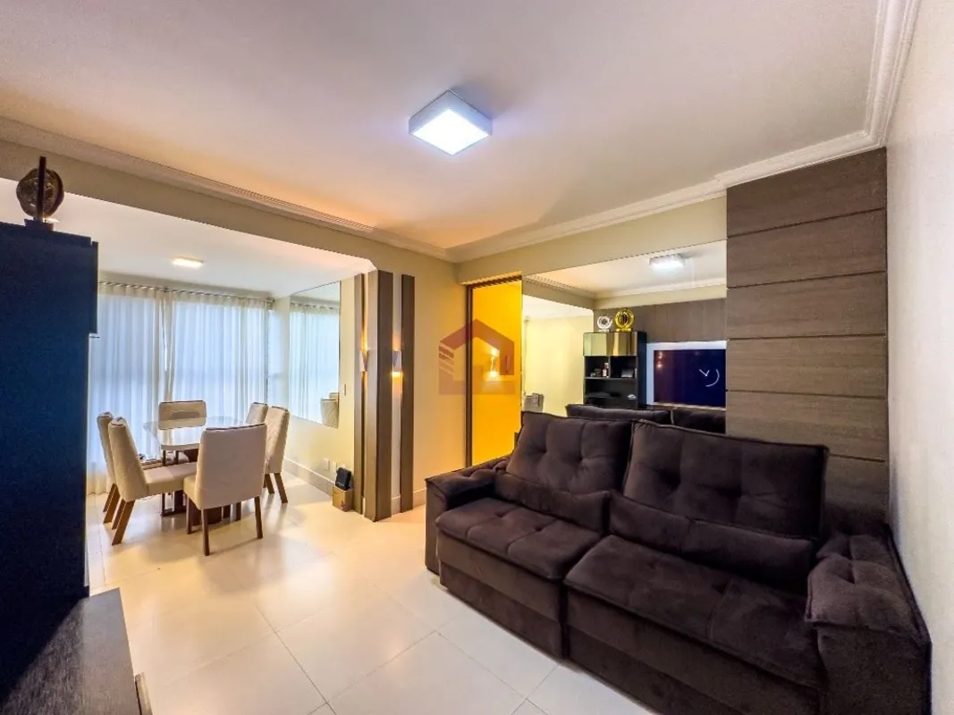 Fernandes & Coelho Imóveis vende excelente apartamento no Residencial Santorini,...