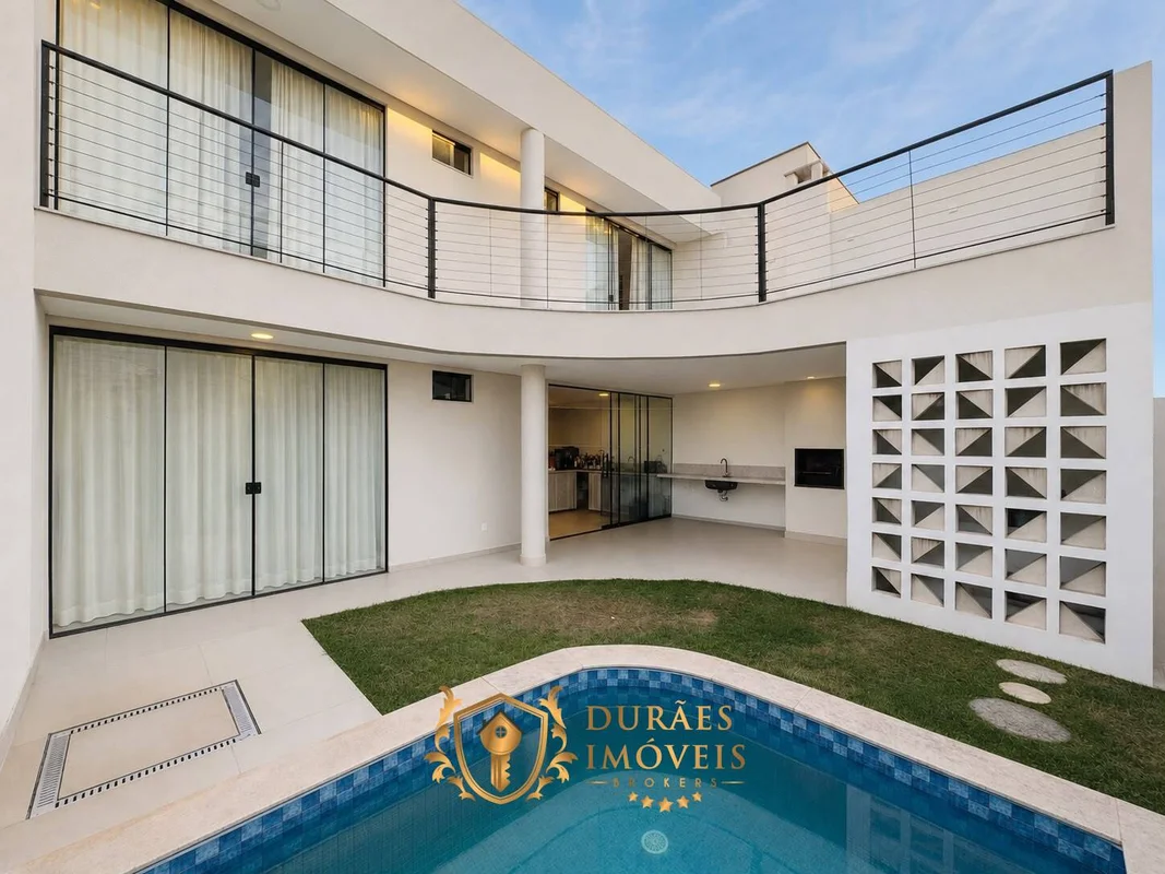 A Durães Imóveis Brokers tem a honra de apresentar este belíssimo sobrado modern...