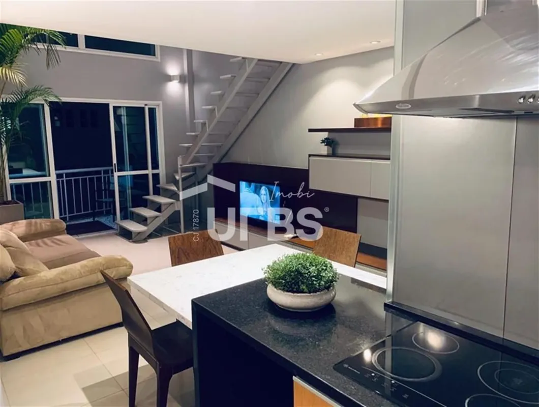 COD U-0032766 - Apartamento Duplex mobiliado de 65 m² em frente ao Parque Flambo...