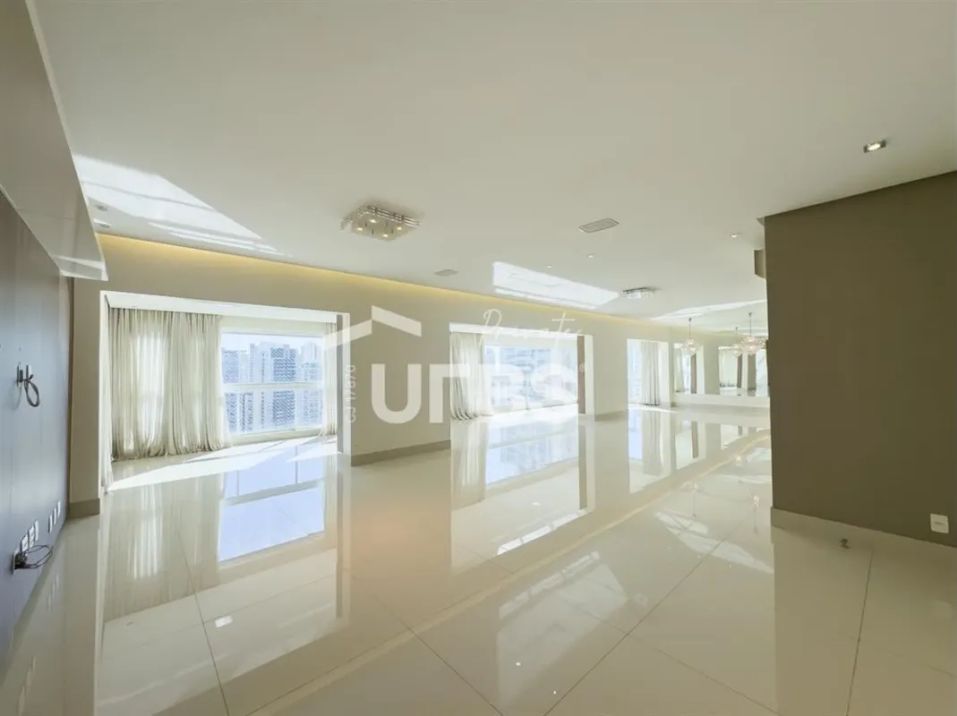COD U-0032596 - Venda Apartamento 4 Suítes vista para o Parque Flamboyant Inform...