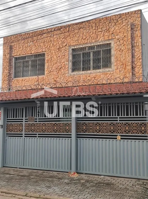 COD U-0031185 - Sobrado amplo com 439 m² e alto potencial comercialImóvel versát...