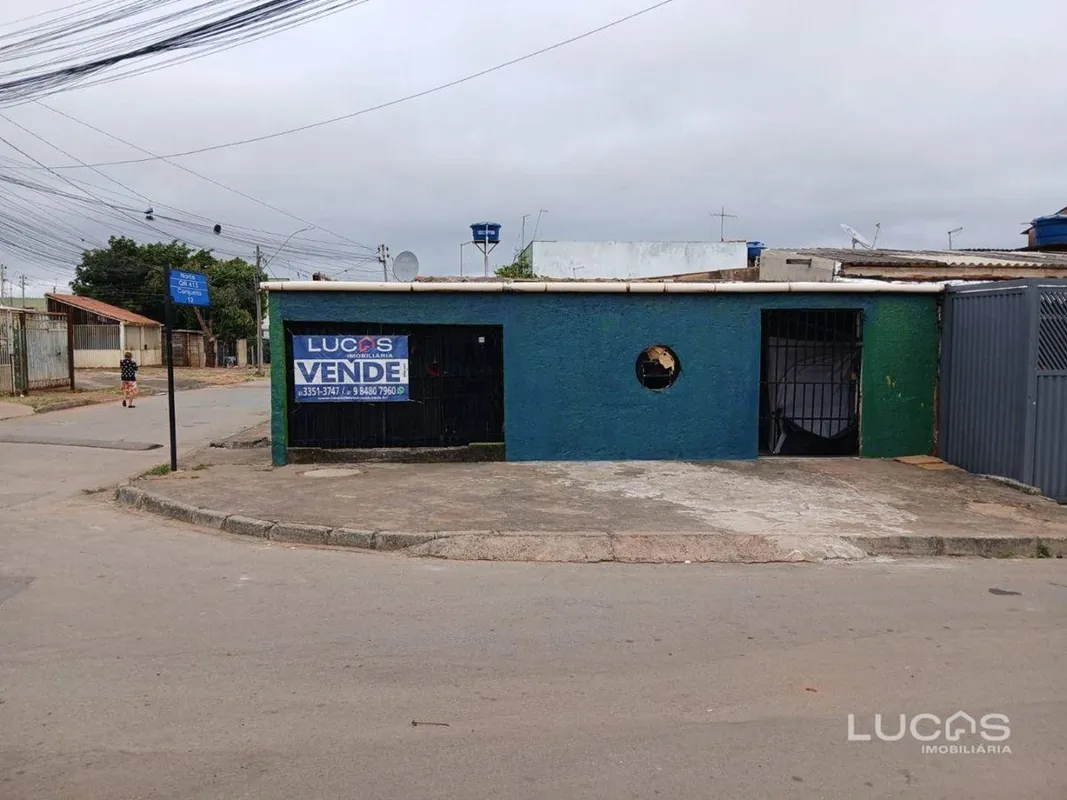 CASA QR 413 em Samambaia NorteDe EsquinaNÂO aceita financiamentoNÃO aceita imóve...