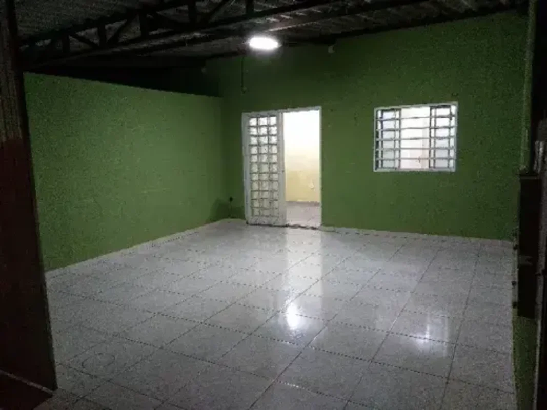JDM IMOBILIÁRIA VENDE : Excelente casa, localizada na QR 207 – Samambaia NorteEx...