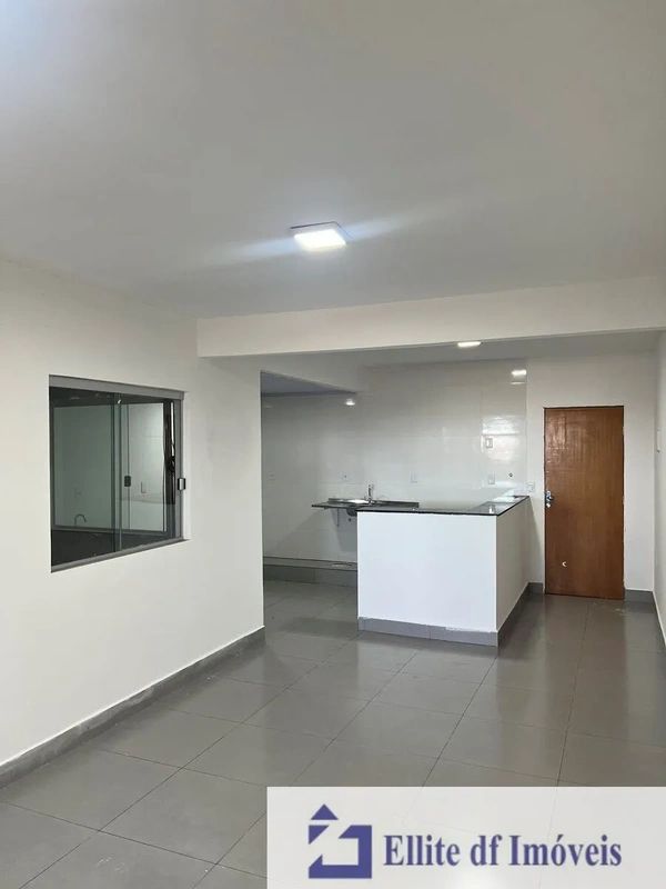 ALUGA-SE APARTAMENTO – RIACHO FUNDO IExcelente localização, próximo a mercado, p...