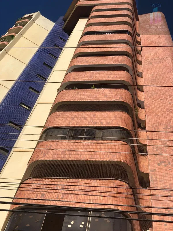 100 metros do Parque Vaca Brava, no Setor Nova Suíça, Goiânia. Este apartamento ...