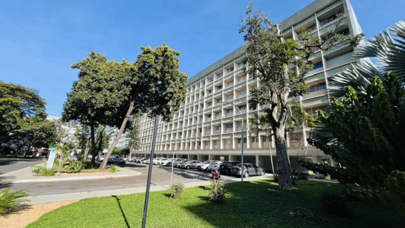 Oportunidade na SQS 104 da ASA SUL!98m²;2 Quartos;Reformado;Armários planejados;...