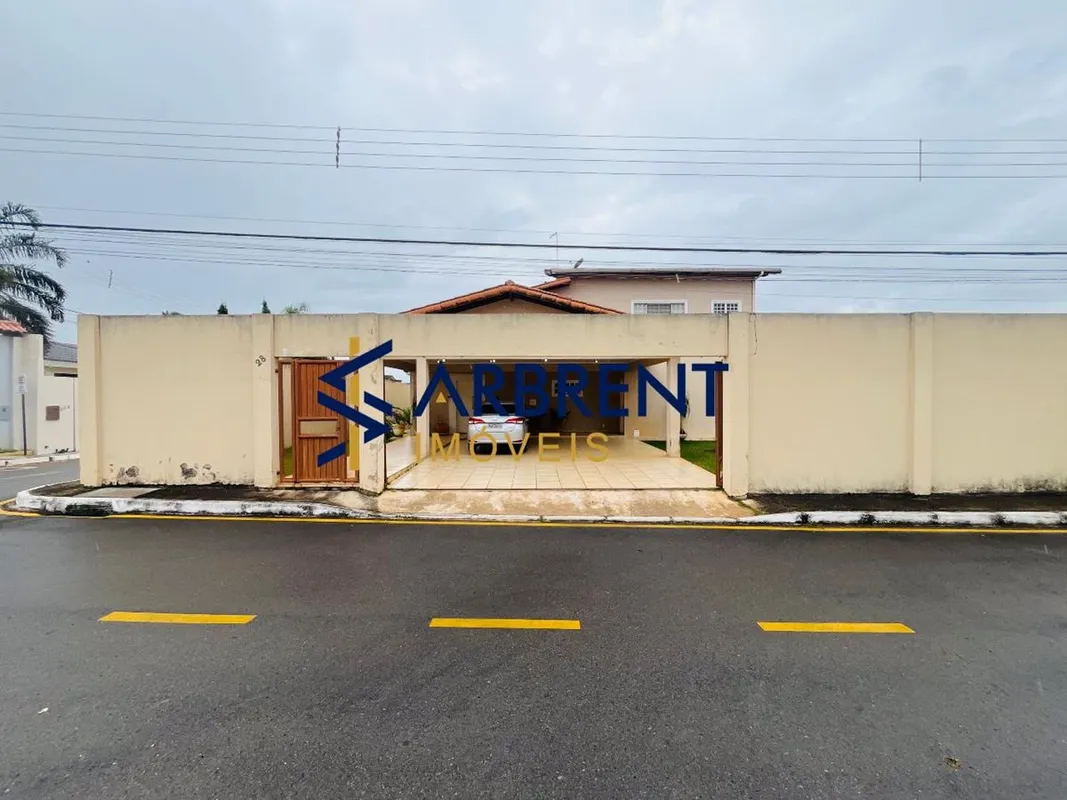 ARBRENT IMÓVEIS VENDE Casa de Alto Padrão na Rua 8 - Vicente Pires Valor: R$ 1.5...