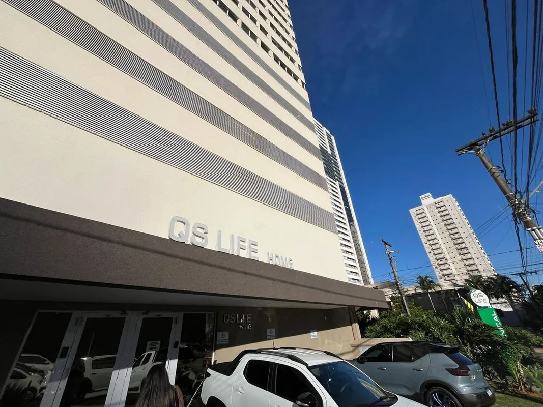 Apartamento moderno, completo em armários e com excelente padrão de acabamento, ...