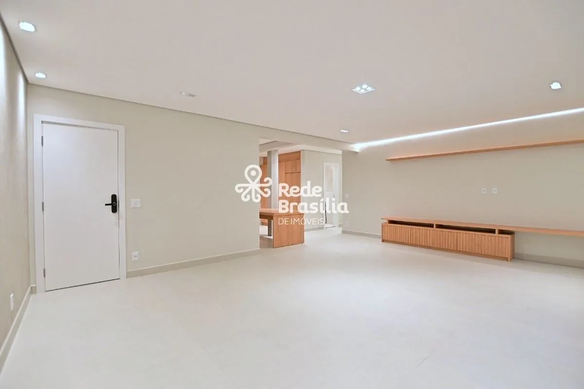 RARIDADE NA ASA SUL | REFORMADO | 3 SUÍTES | 144 m² | VAZADOSe você busca espaço...