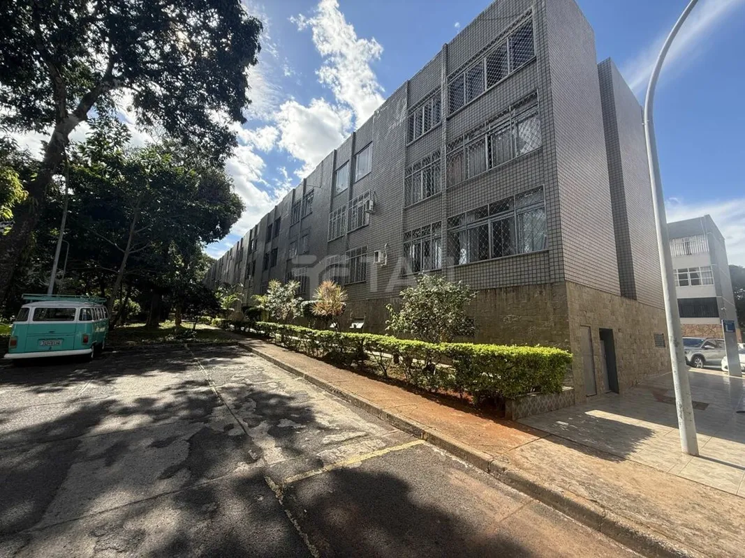 Apartamento de 2 Quartos na SQS 410, Asa Sul.Imóvel:Sala: Ambientes integrados e...