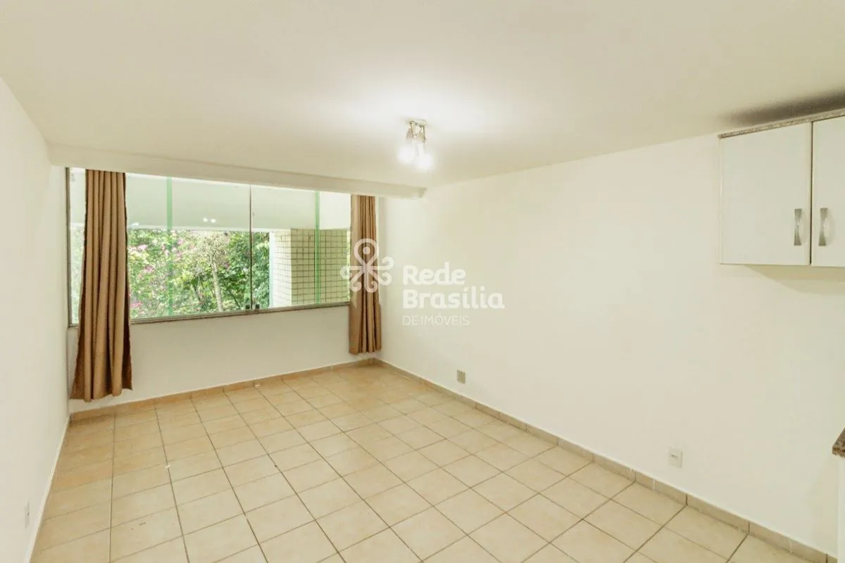 SCLN 413 - Kitnet / Sala Comercial na Asa Norte - DFImagine um espaço versátil d...