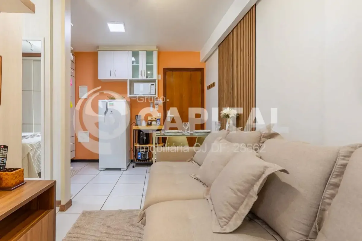 Apresentamos este excelente apartamento no Studio Park Sul, localizado na Zona I...