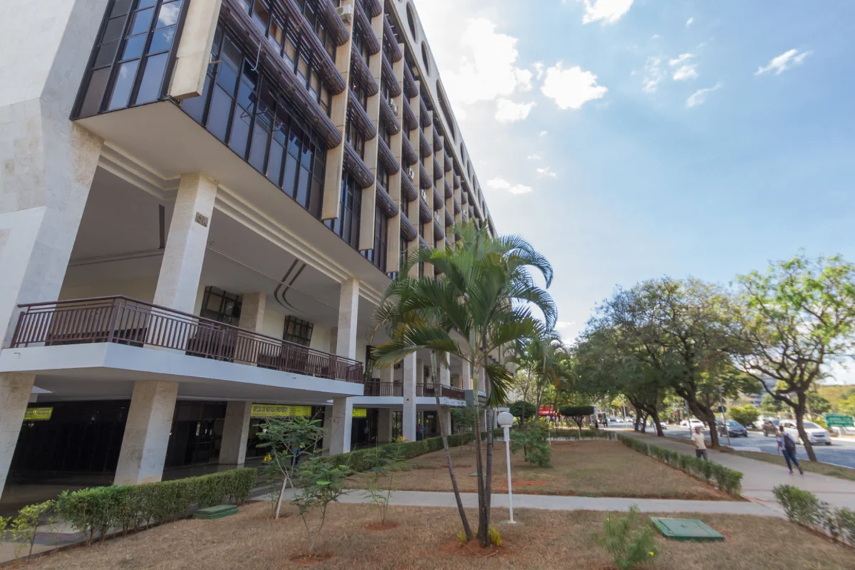 Oportunidade Comercial Exclusiva no Centro de Brasília.Apresentamos um espaço co...