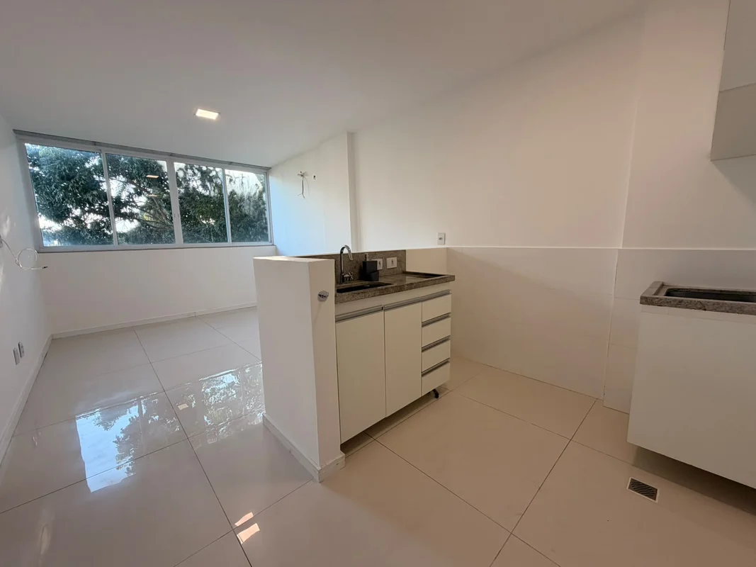 Anício e Vieira Imobiliária apresenta uma excelente oportunidade na Asa Norte/DF...