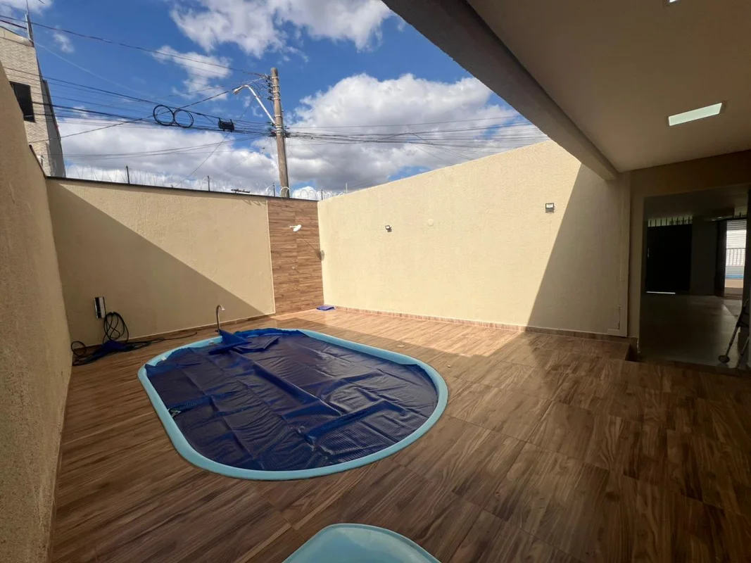 Vendo Casa Moderna em Samambaia na QR 313Casa de esquina Totalmente reformada 04...