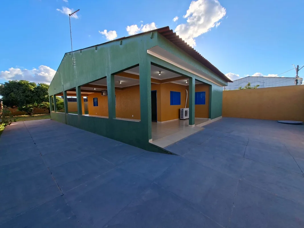 VENDE-SE CASA NA PONTE ALTA NORTERua do BellaviaExcelente imóvel em condomínio a...