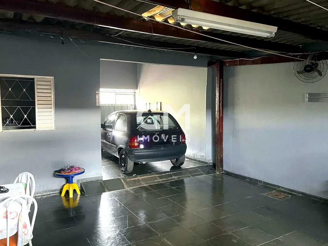 GM IMÓVEIS VENDE CASA NA QUADRA 15 DE SOBRADINHO -DFExcelente Oportunidade para ...