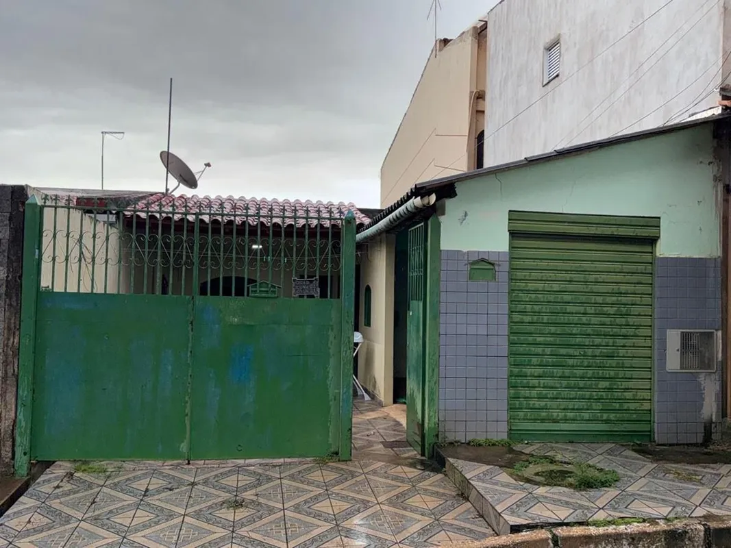 Casa à venda na Vila Roriz, em Brasília-DF, Setor Oeste (Gama), 3 quartos, 1 suí...