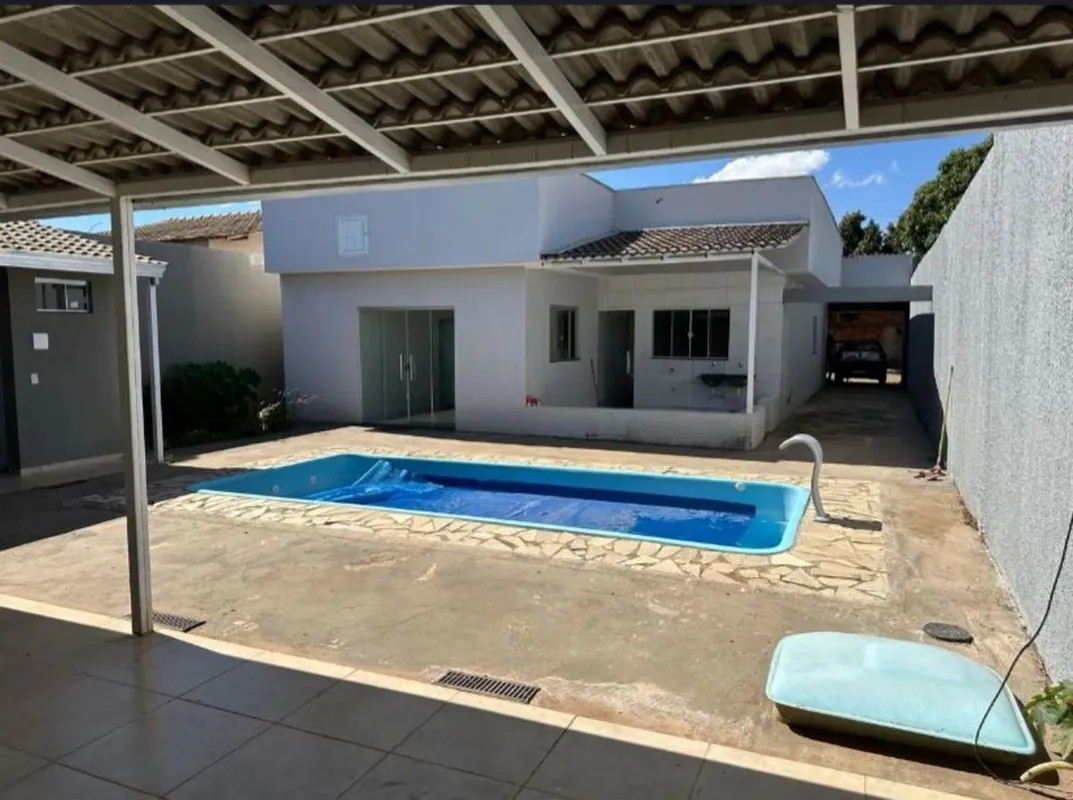Casa para venda em Águas Lindas de Goiás-GO, Parque das Águas Bonitas, com 4 qua...
