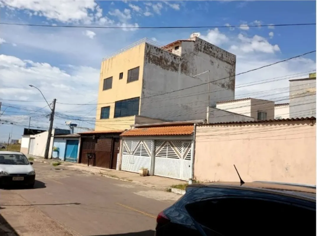 PRÉDIO À VENDA QN 16, RIACHO FUNDO II/DFLocalização: QN 16, Riacho Fundo II Próx...