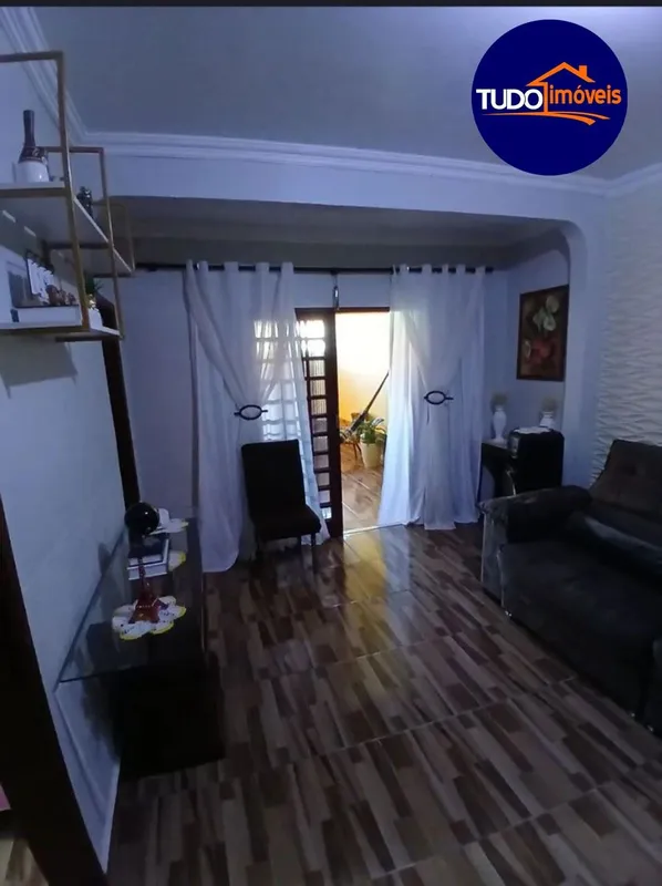 IMOBILIÁRIA TUDO IMÓVEIS - CRECI: 23.925/DFCASA À VENDA - SANTA MARIA/DFExcelent...