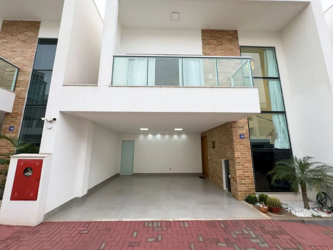Excelente sobrado para venda em Jardim VitÃ³ria.O imÃ³vel conta com 3 quarto(s),...