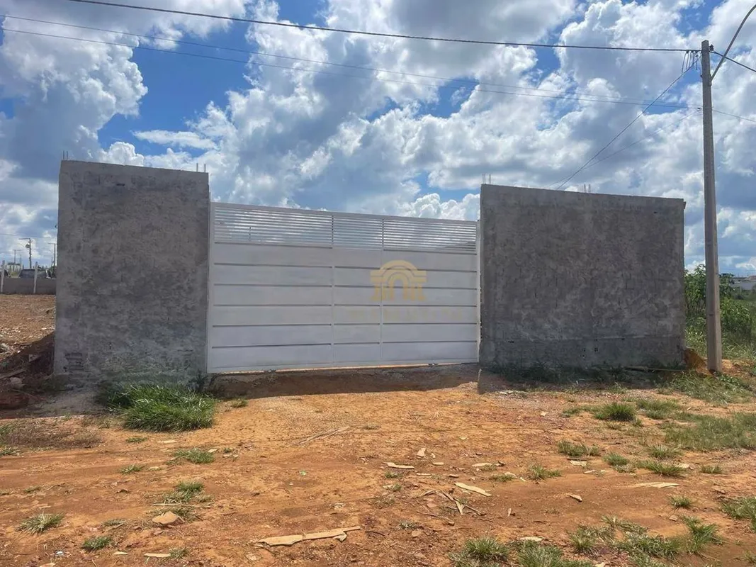 CASA 2 QUARTOS 26 DE SETEMBRO CLIMATIZADA MURADA PRÓXIMA AO COOPERVILLECasa simp...