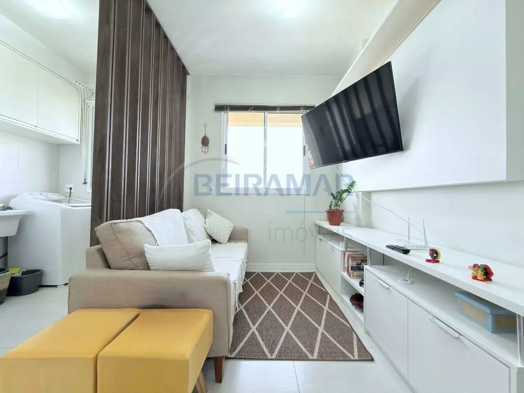 Este apartamento de 54m² na QE 38 é a oportunidade perfeita para quem busca um i...