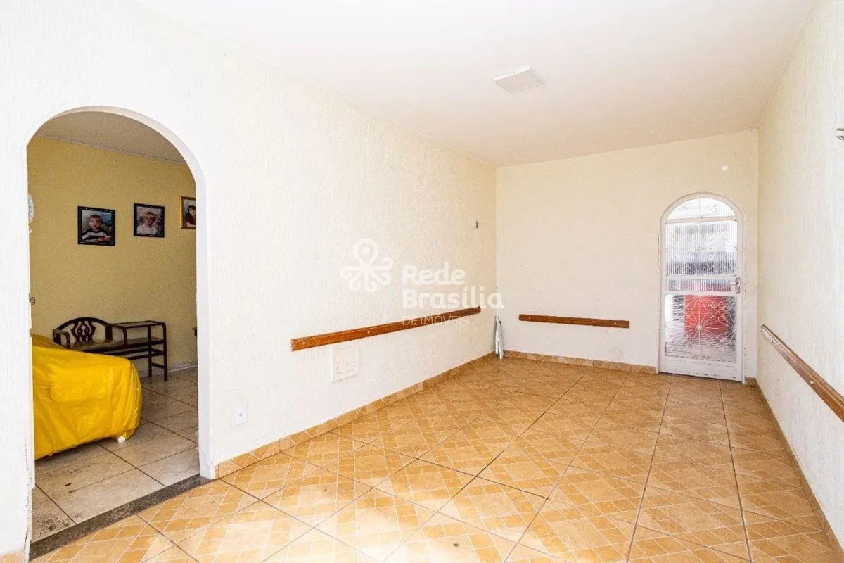 QNM 21 | CASA 3 Quartos com 2 Residências independentes - Aceita Financiamento e...