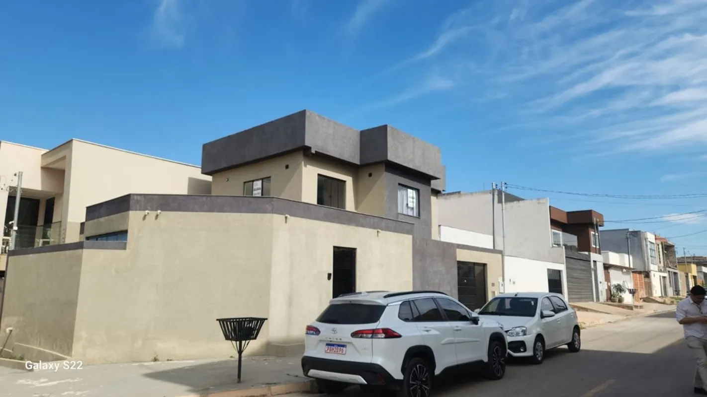 ALUGO Lindo Sobrado! CONSTRUÇÃO NOVA;QE 56 GUARÁ II - Quadra Nova, com Total Inf...