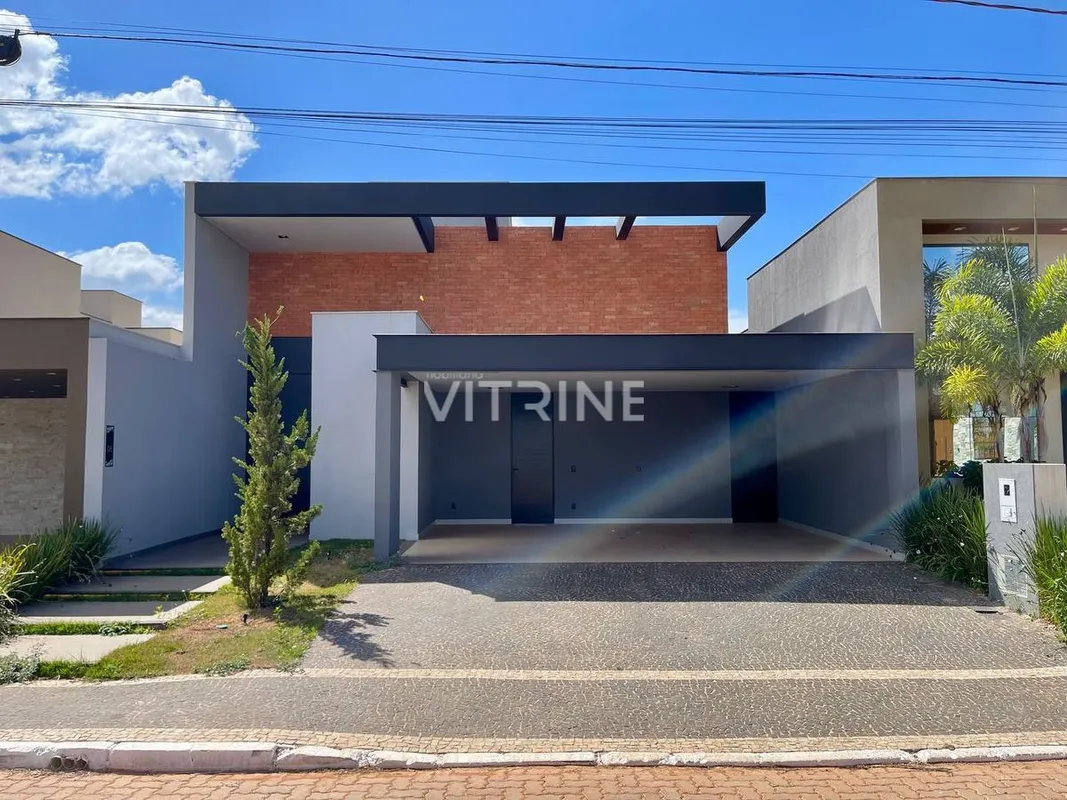 Ponte Alta Norte, casa porteira fechada com 4 suítes e closet Casa nova nunca ha...