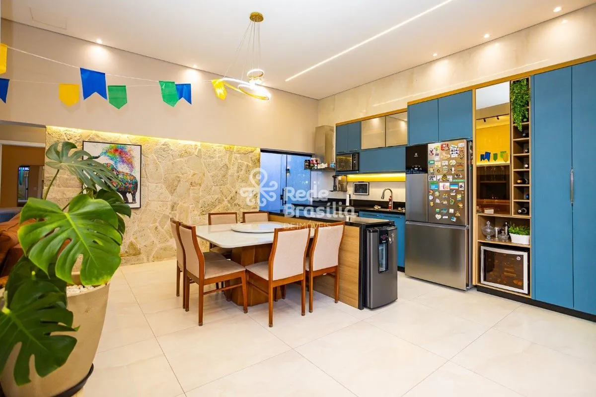 Qe 50 - Casa Nascente - Alto Padrão - Piscina - Energia Solar e Automação comple...