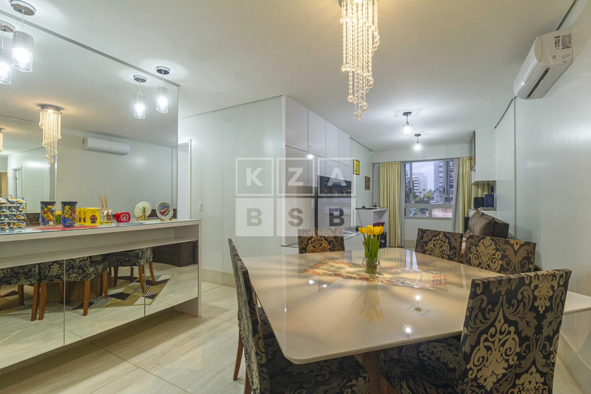 Apartamento lindo e aconchegante com:• Vista Livre e Nascente• 3 quartos sendo 1...