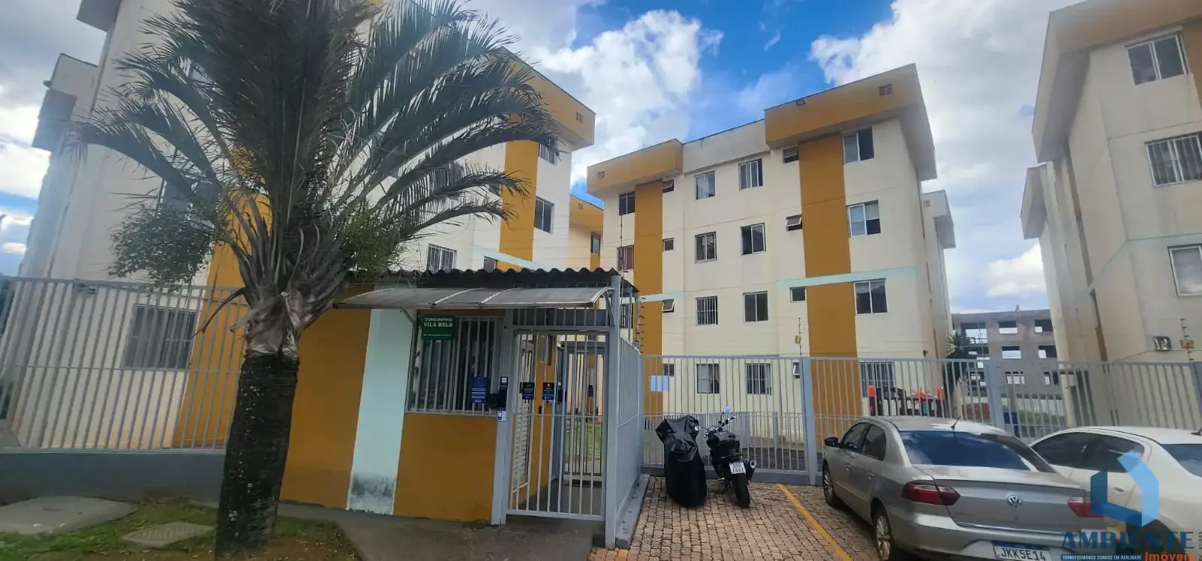 Seu novo lar em Samambaia Sul espera por você!Se você procura um apartamento bem...