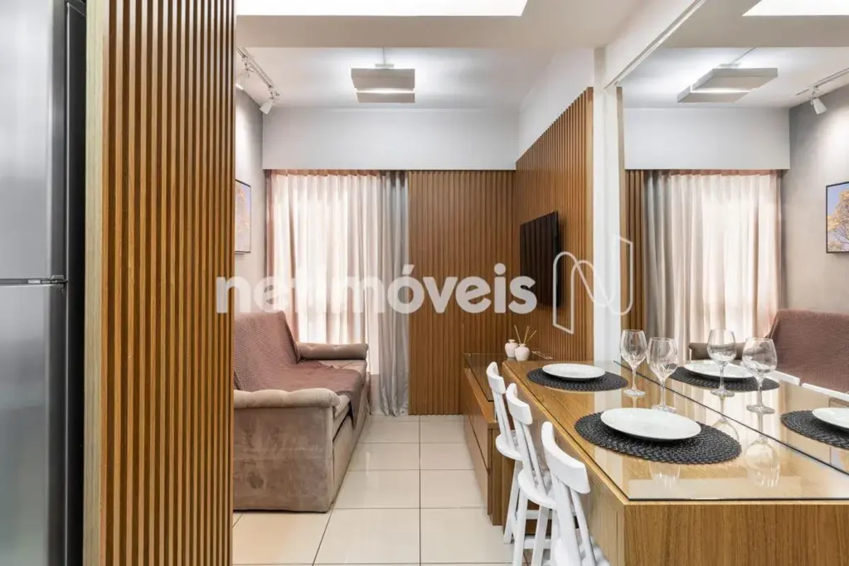 Vista Park Sul – Suíte Reformada e Decorada com Alto Padrão de AcabamentoDestaqu...