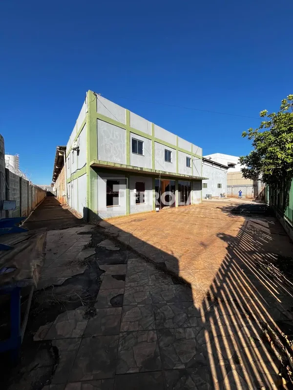 FEROLA A MAIS ACESSADA DE BRASÍA VENDE GALPÃO NO SIA Trecho 17 VIA IA 4 - 98224-...