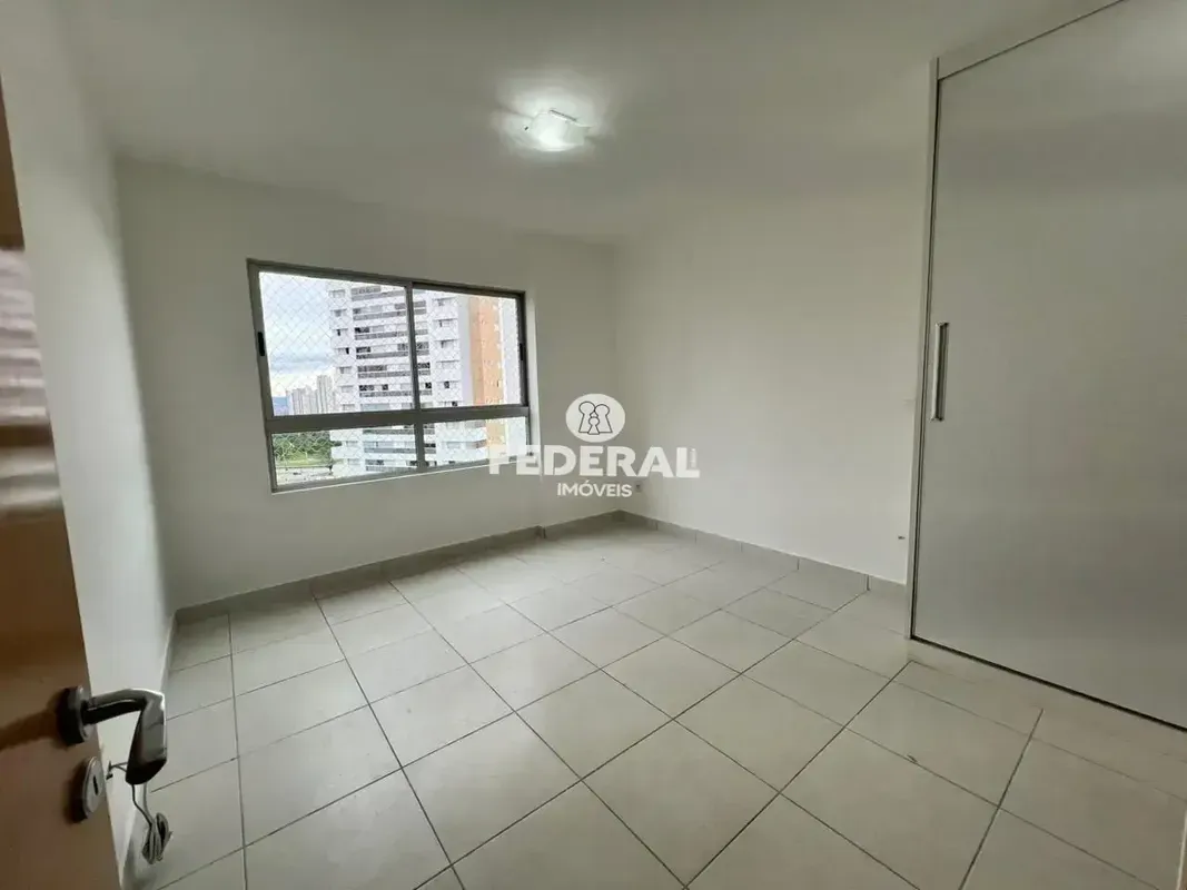 Apresentamos este atraente apartamento padrão localizado no cobiçado bairro Jard...