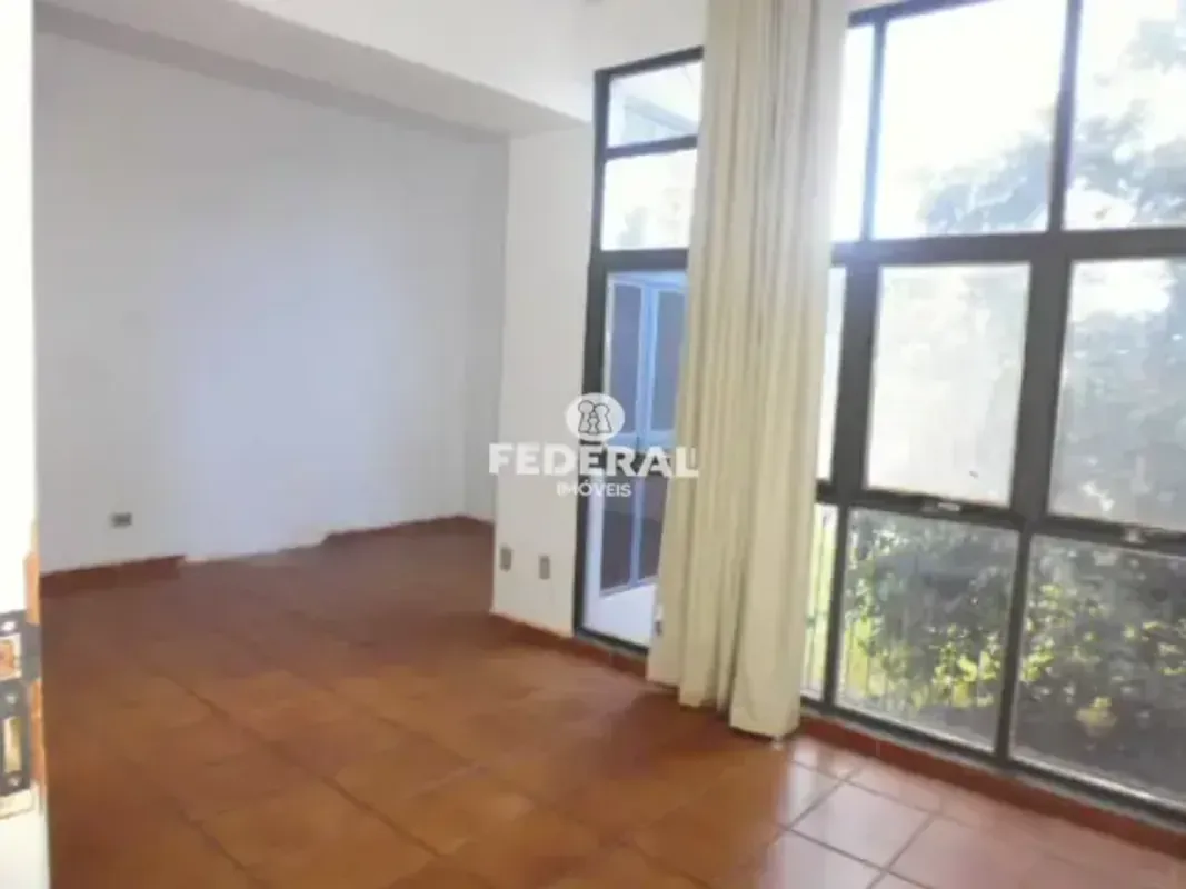 Excelente prédio comercial - próximo ao Aeroporto de Goiânia, 04 pisos, recepção...