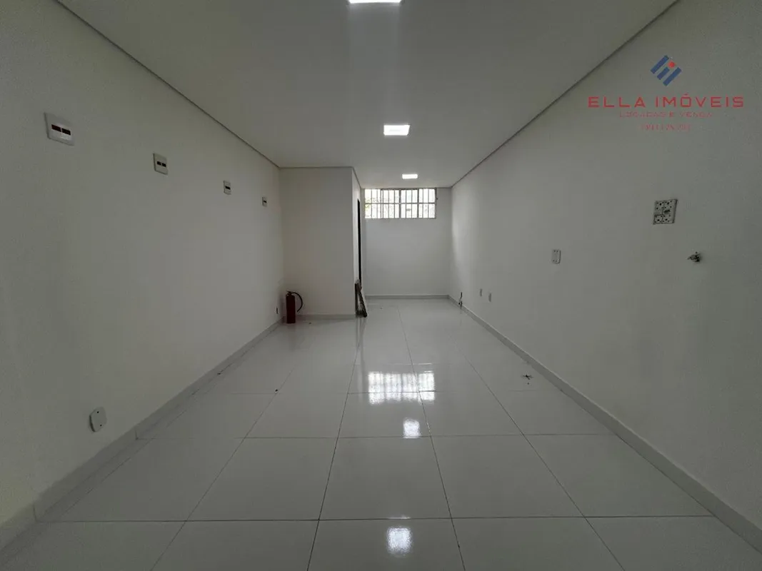 __________ELLA IMÓVEIS ALUGA! __________SEU NEGÓCIO MERECE UM ESPAÇO PRONTO PARA...