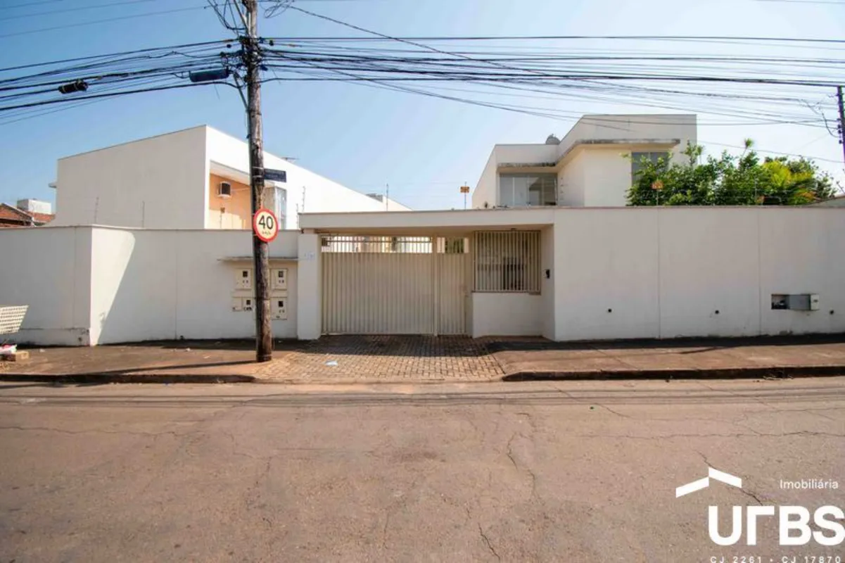 Sobrado Residencial - Santa Genoveva!Sobrado espaçoso e bem distribuído, compost...