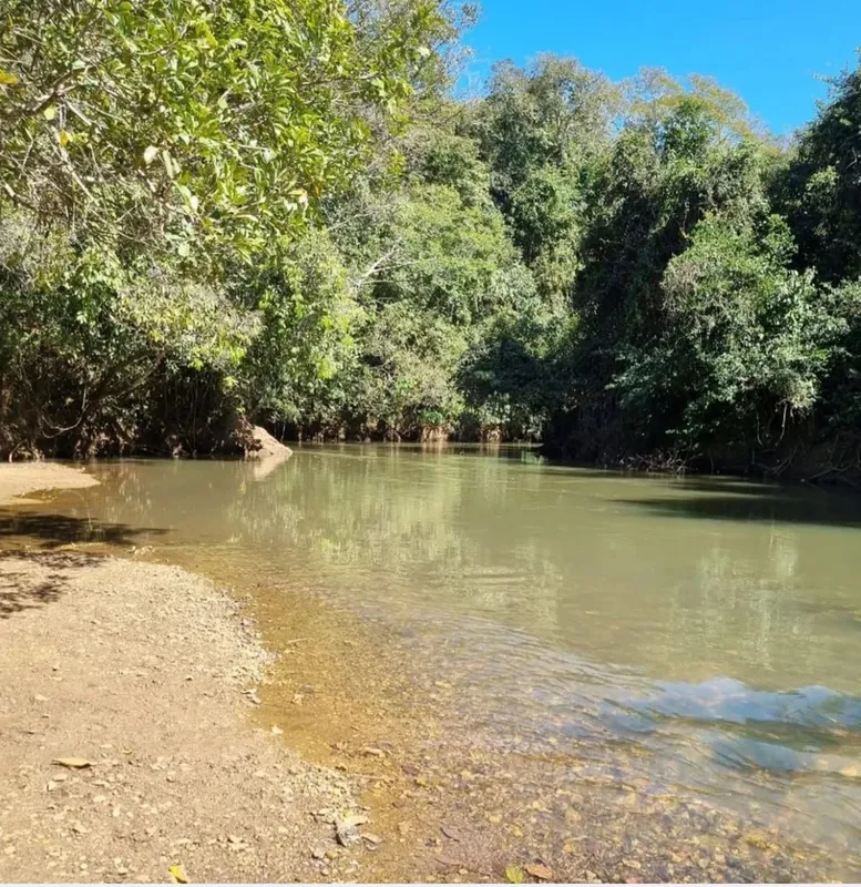 ?? Chácara à Venda — R$ 490.000Imagine acordar todos os dias com natureza, silên...