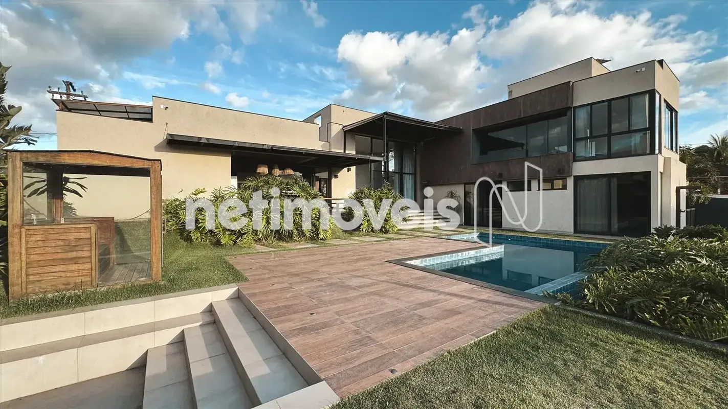 Casa maravilhosa com acabamento de alto padrão, marcenaria moderna em todos os c...